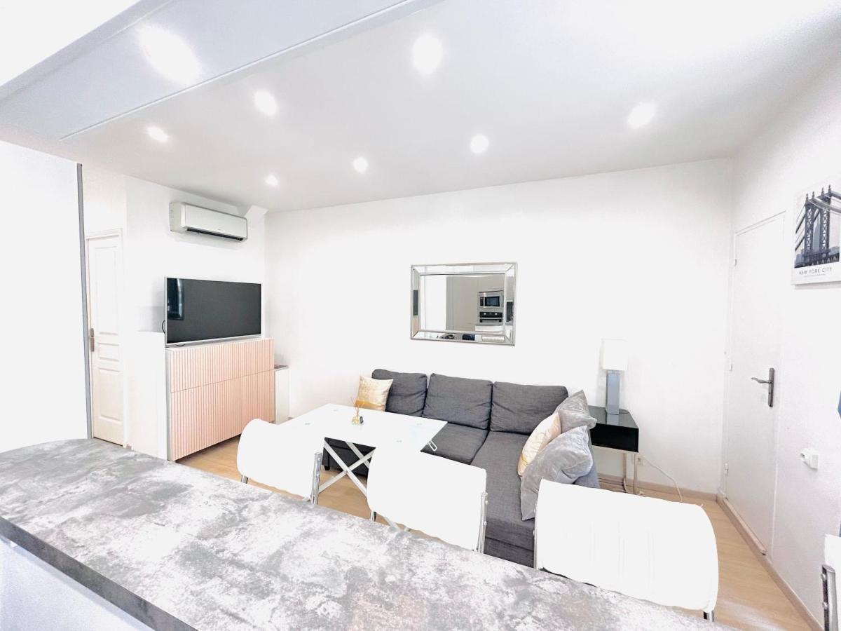 1 Bedroom Flat With Balcony Cannes Center Croisette 6Ppl Екстер'єр фото